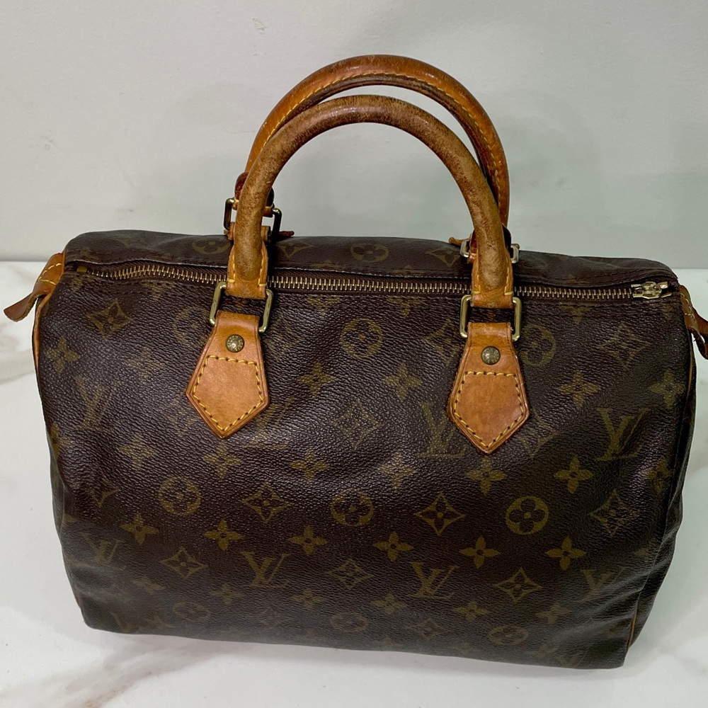 Authentic Louis Vuitton Speedy30 handbag